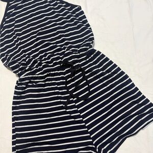 Cupshe NWT Navy and white stripe romper/swimsuit coverup size Medium